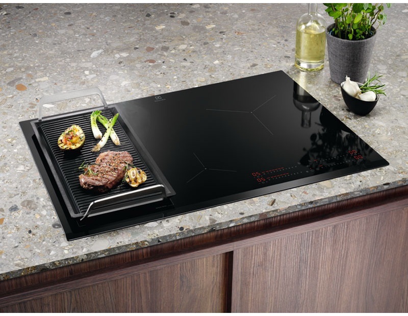 Электрическая варочная панель Electrolux EIV85453 78 см, 4 конфорки стеклокерамика, черный фото 7