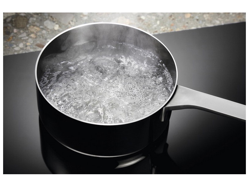 Электрическая варочная панель Electrolux EIB60420CK 59 см, 4 конфорки стеклокерамика, черный фото 5