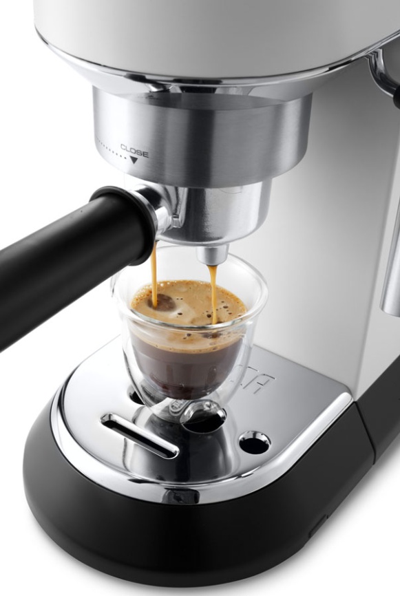 Кофеварка De’Longhi EC 685.W, мощность 1350 Вт, 15 бар, термоблок фото 4