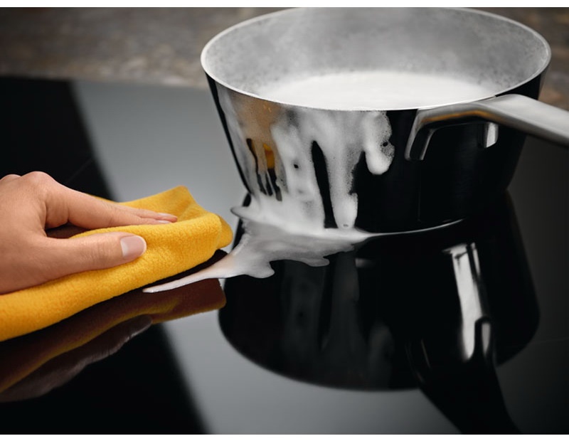 Электрическая варочная панель Electrolux EIS62453 59 см, 4 конфорки стеклокерамика, черный фото 6