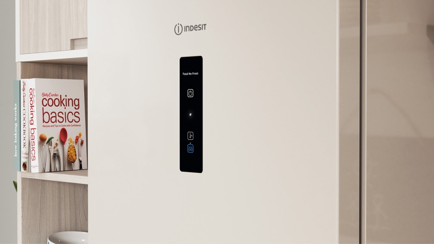 Двухкамерный холодильник Indesit ITR 5180 E No frost, бежевый фото 4