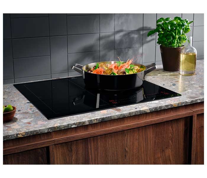 Электрическая варочная панель Electrolux CIS62450 59 см, 4 конфорки стеклокерамика, черный фото 8