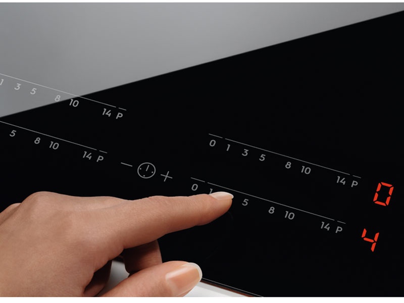 Электрическая варочная панель Electrolux CIV634 59 см, 4 конфорки стеклокерамика, черный фото 3