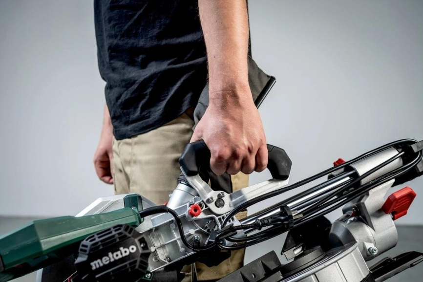 Торцовочная пила Metabo 613254900 фото 10